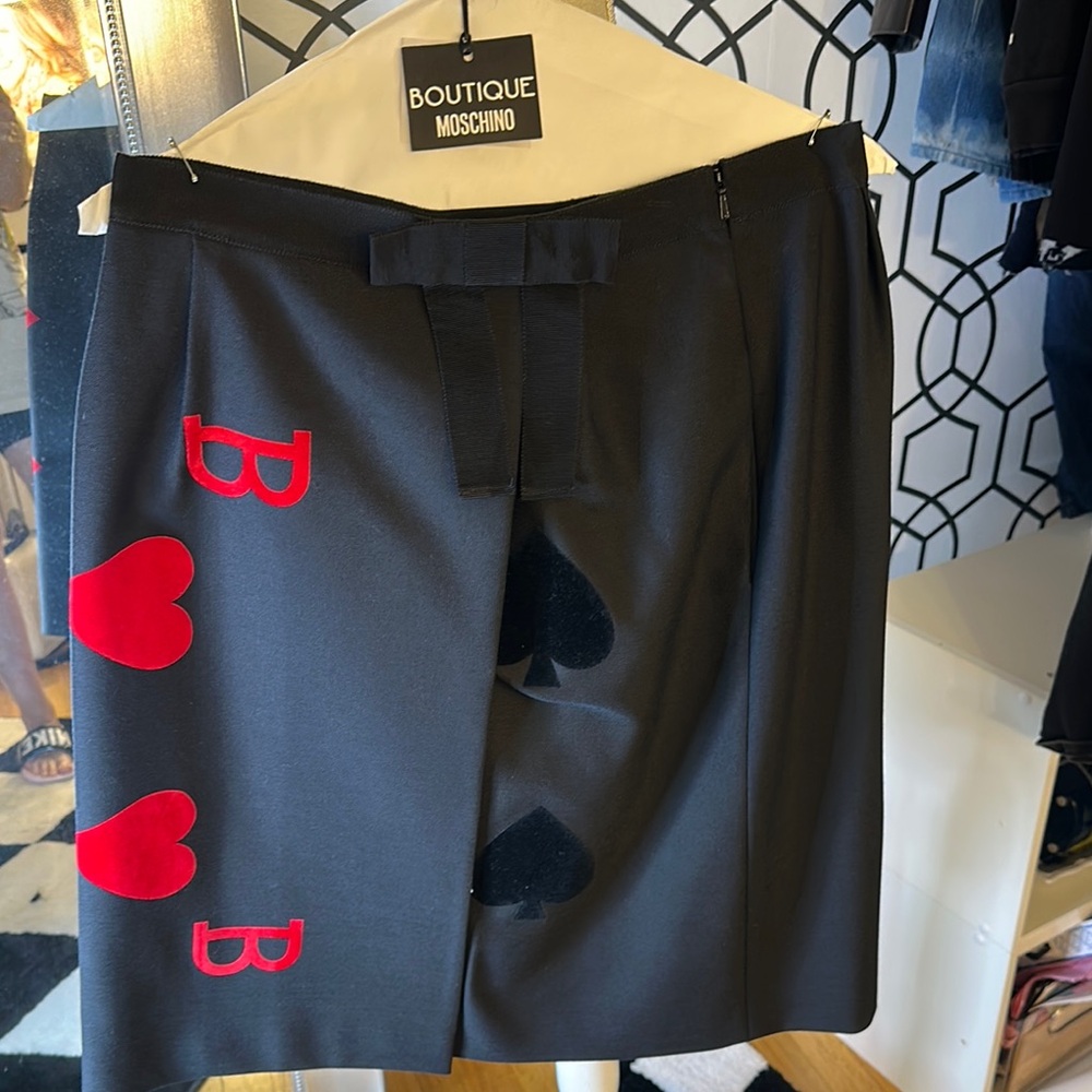 Boutique Moschino Black Skirt with Red and Black Hearts